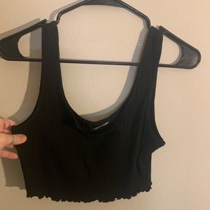 Black cropped tank top